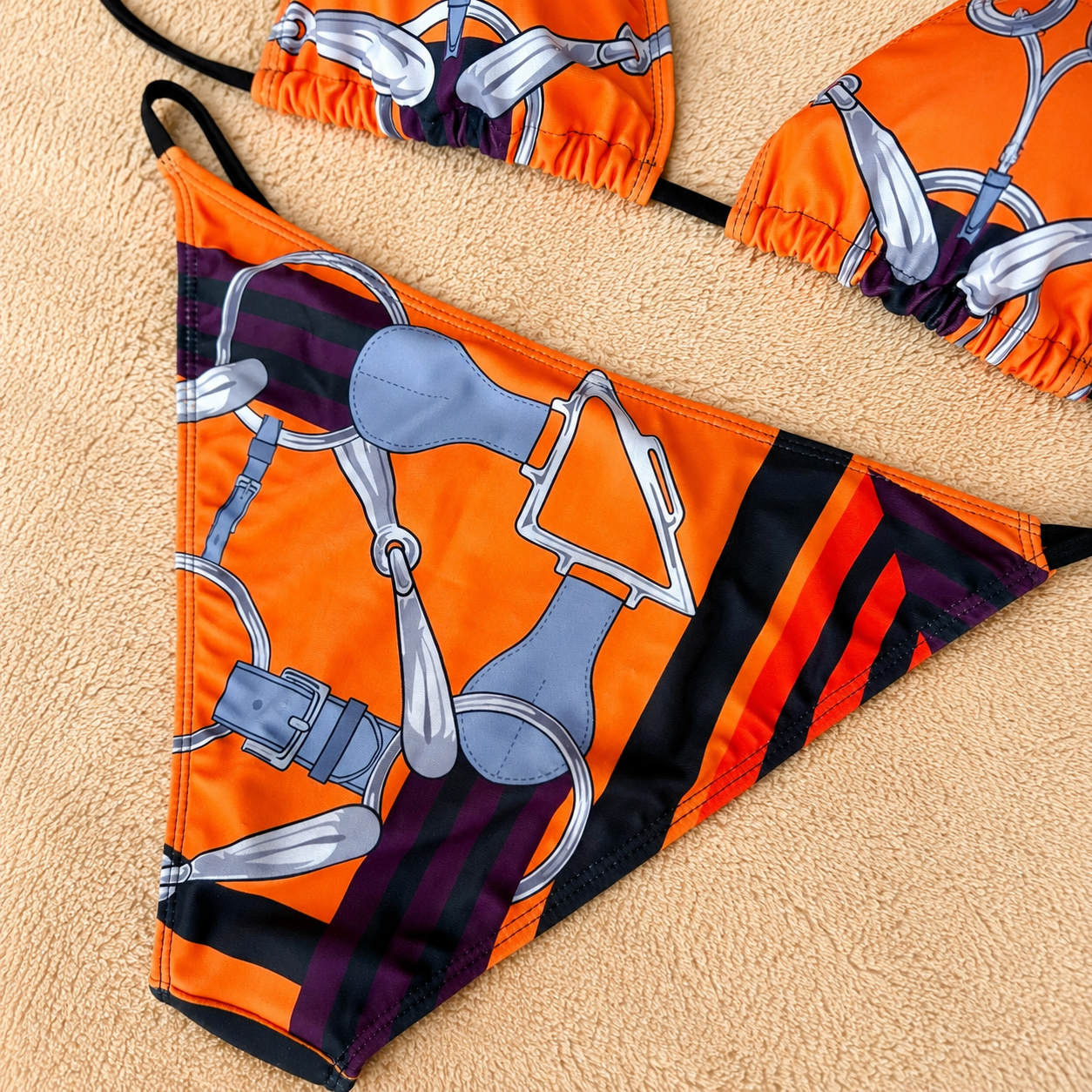 bikini femme qui met en valeur les formes