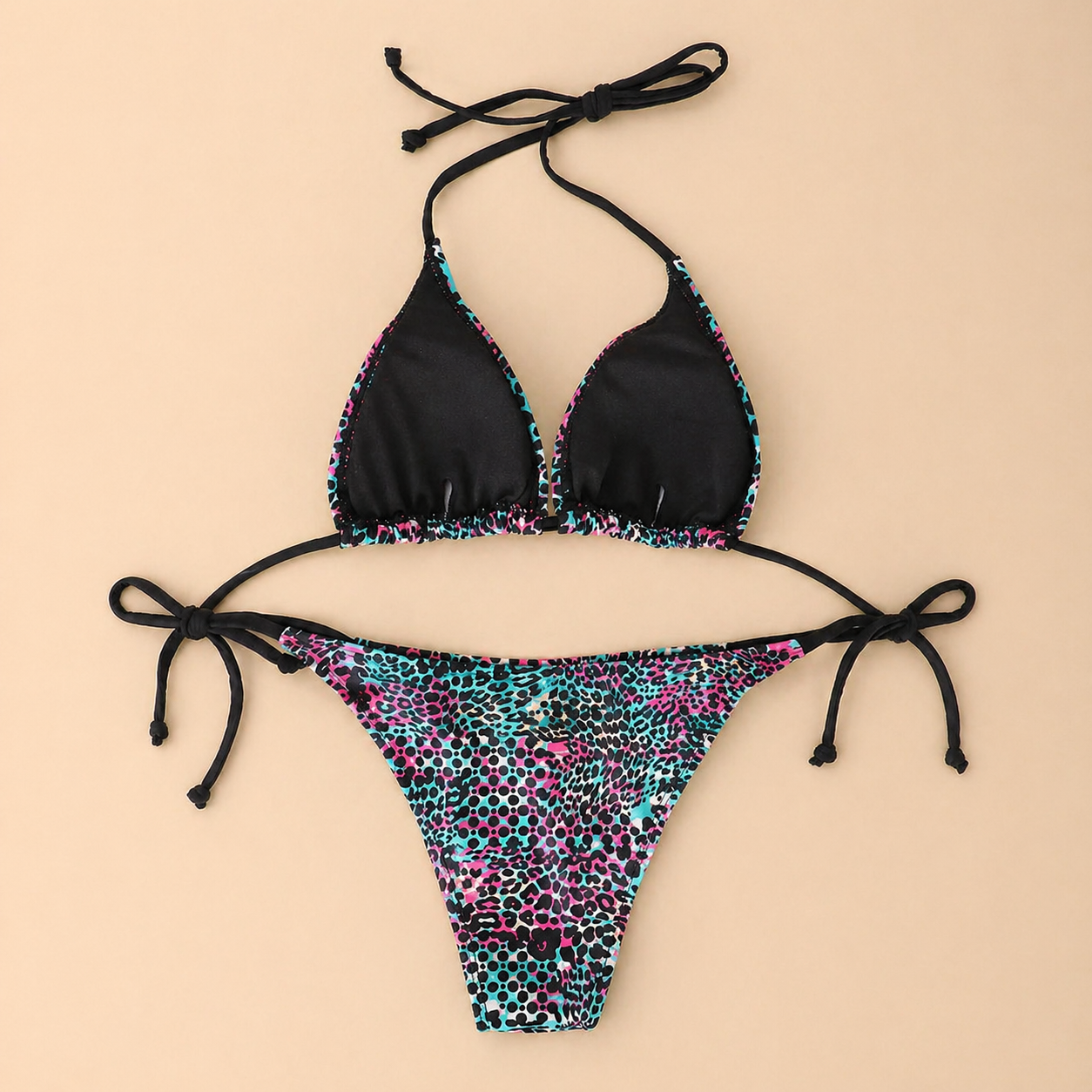 bikini-femme-fashion-bord-de-mer